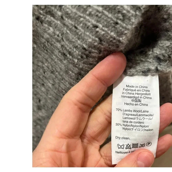 J crew grey crewneck thick sweater lambswool, small - Picture 4 of 6